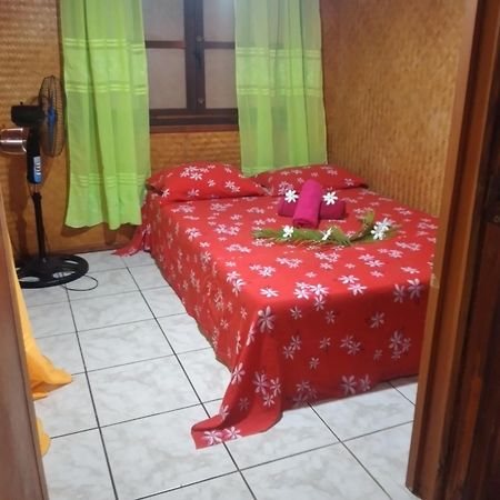 Bed and Breakfast Maupiti Authentique Te-Fare-Arii Exterior foto