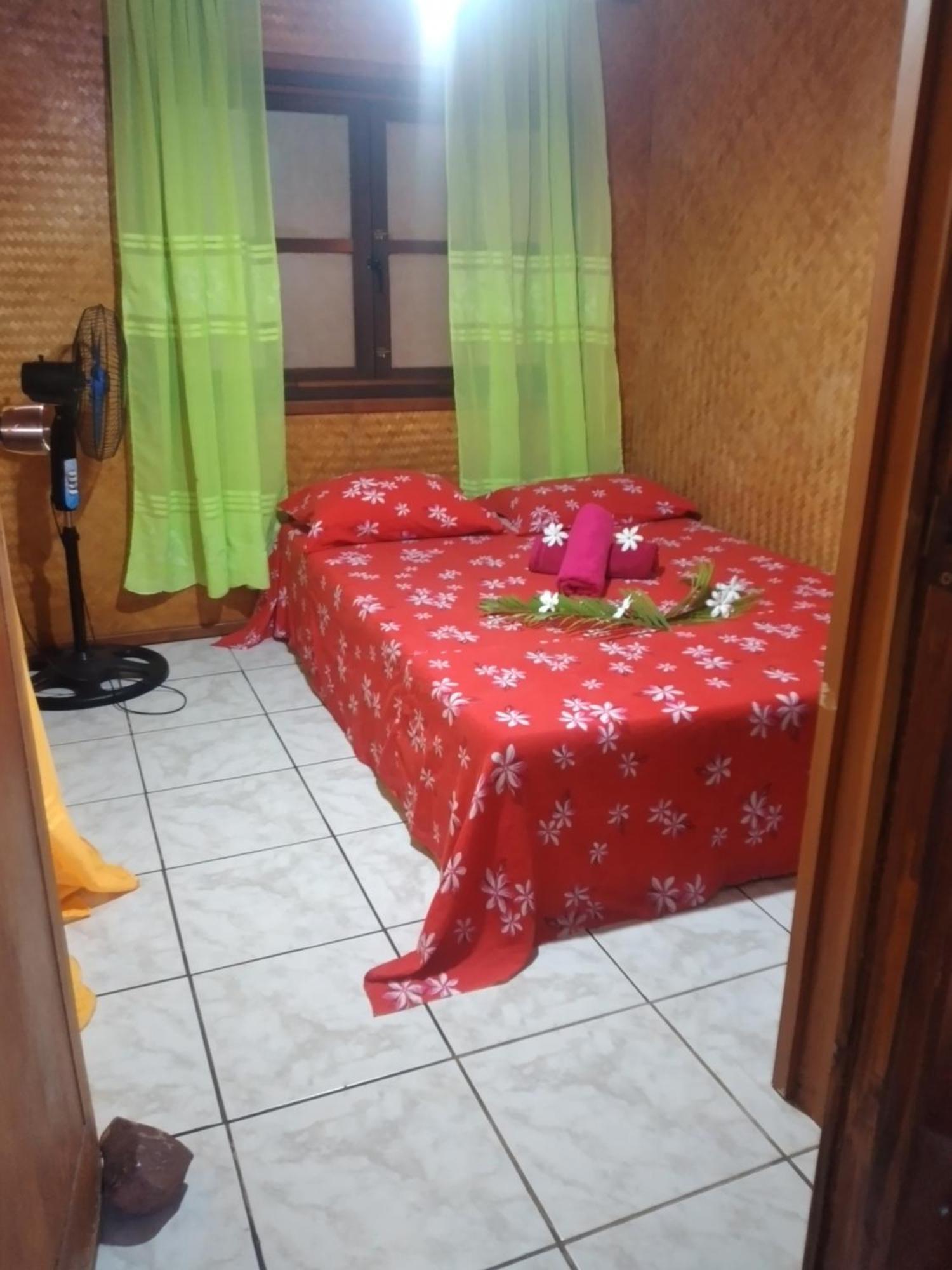 Bed and Breakfast Maupiti Authentique Te-Fare-Arii Exterior foto